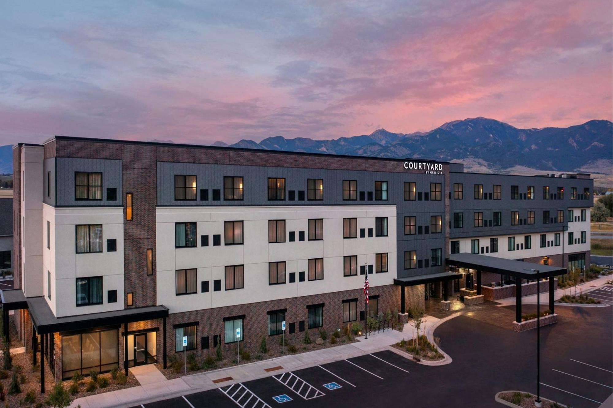 Courtyard By Marriott Bozeman Hotel Buitenkant foto