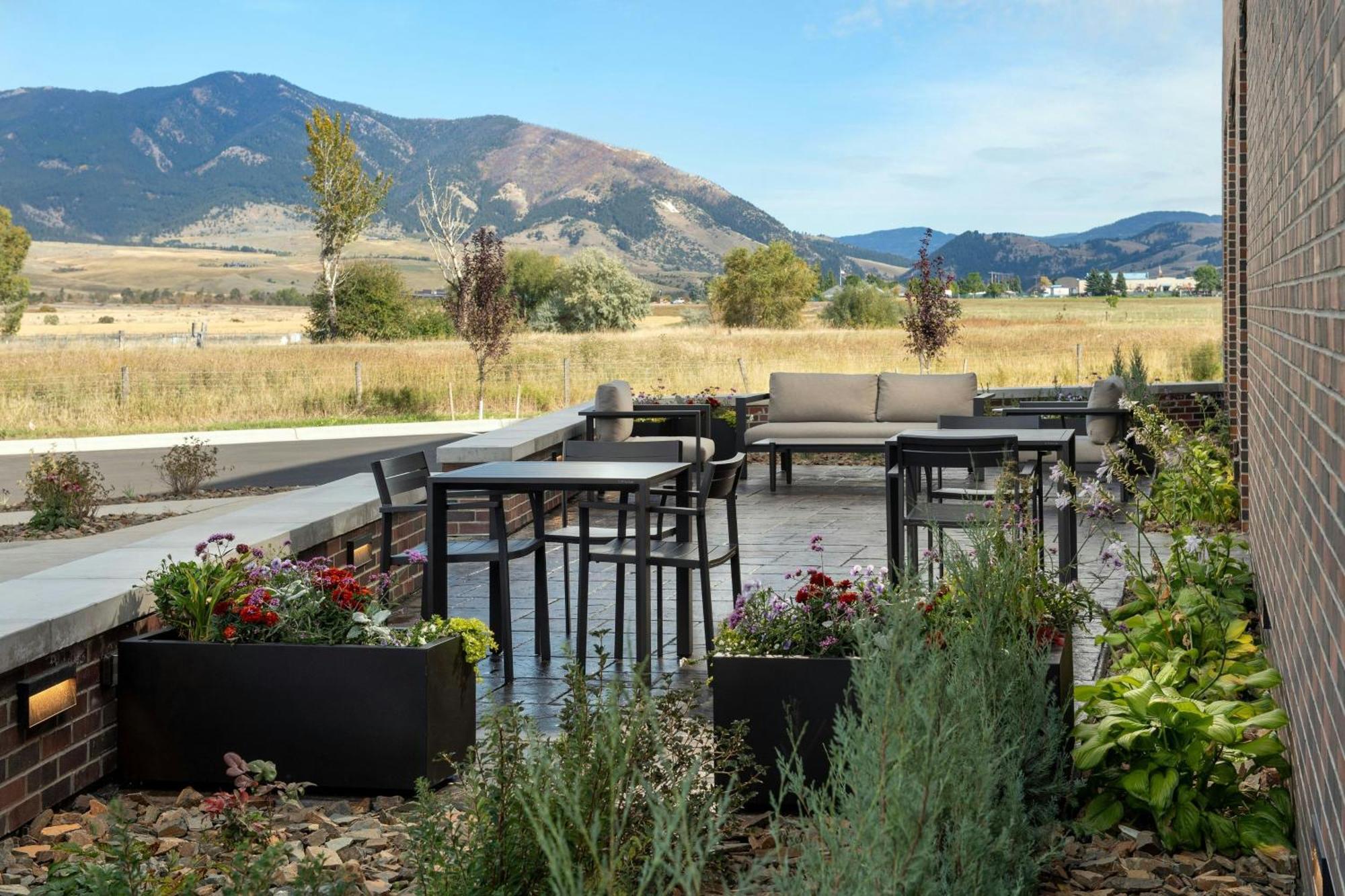 Courtyard By Marriott Bozeman Hotel Buitenkant foto