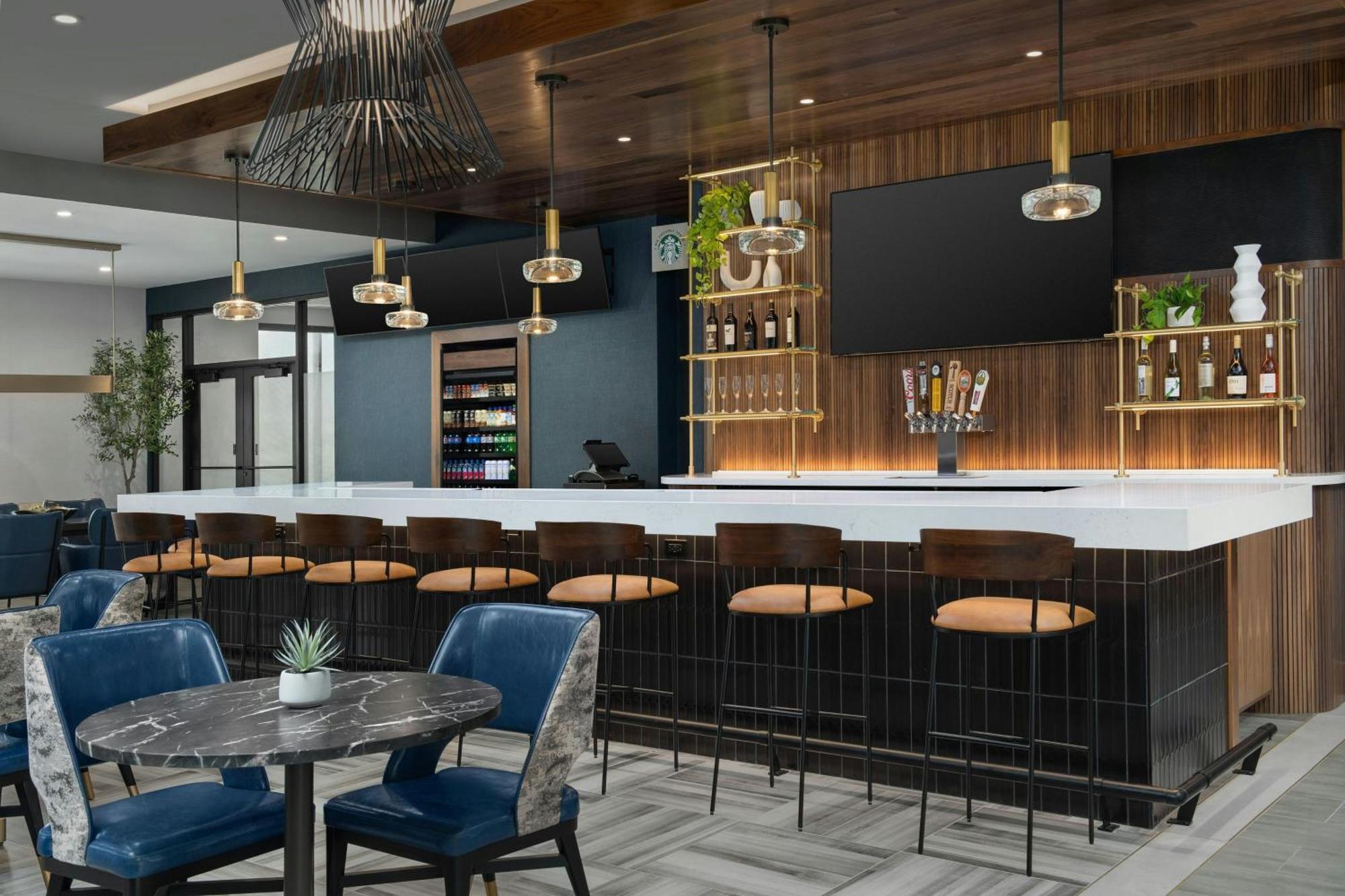 Courtyard By Marriott Bozeman Hotel Buitenkant foto
